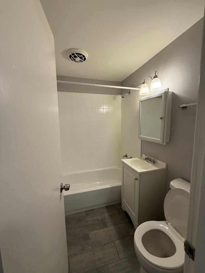 Astoria Commons Apartments - Photo 6 of 29