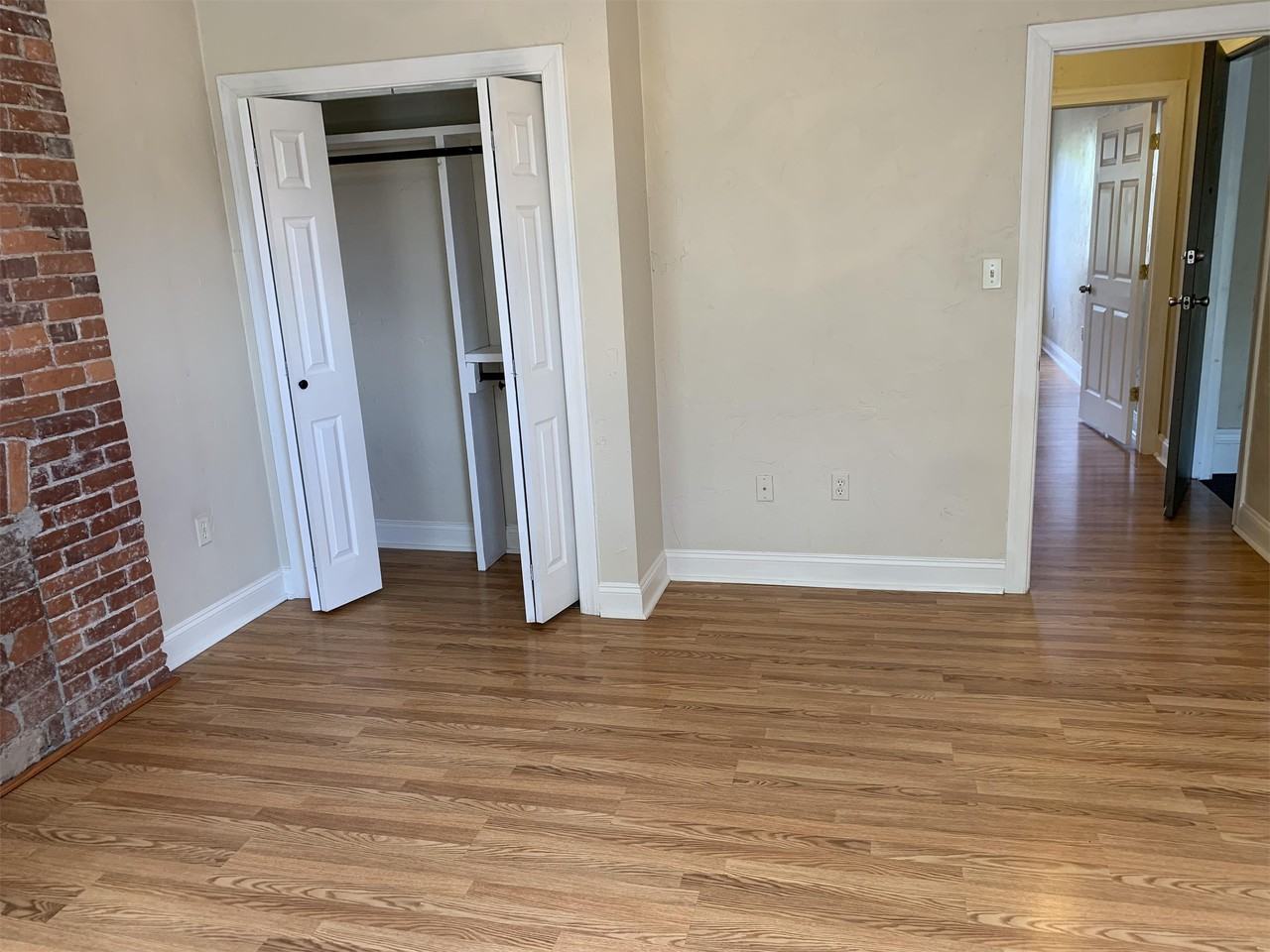 219 S Fairmount St #4 - Photo 5 of 20