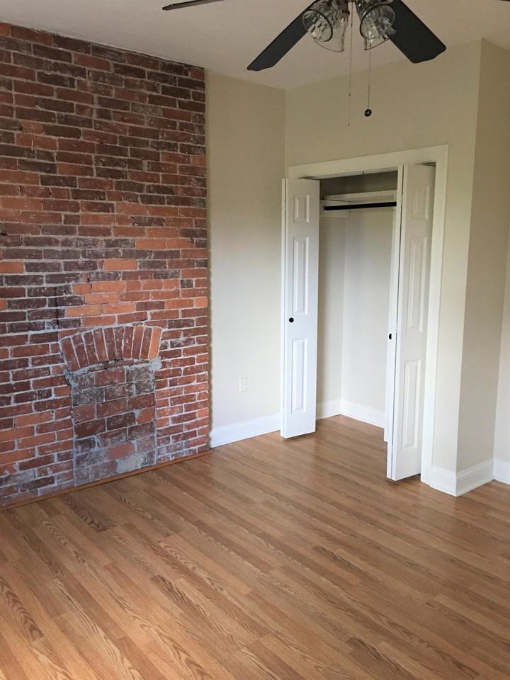 219 S Fairmount St #4 - Photo 4 of 20