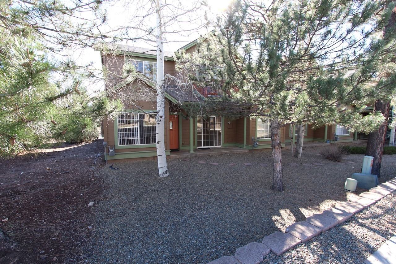 3250 S Litzler Dr - Photo 3 of 32