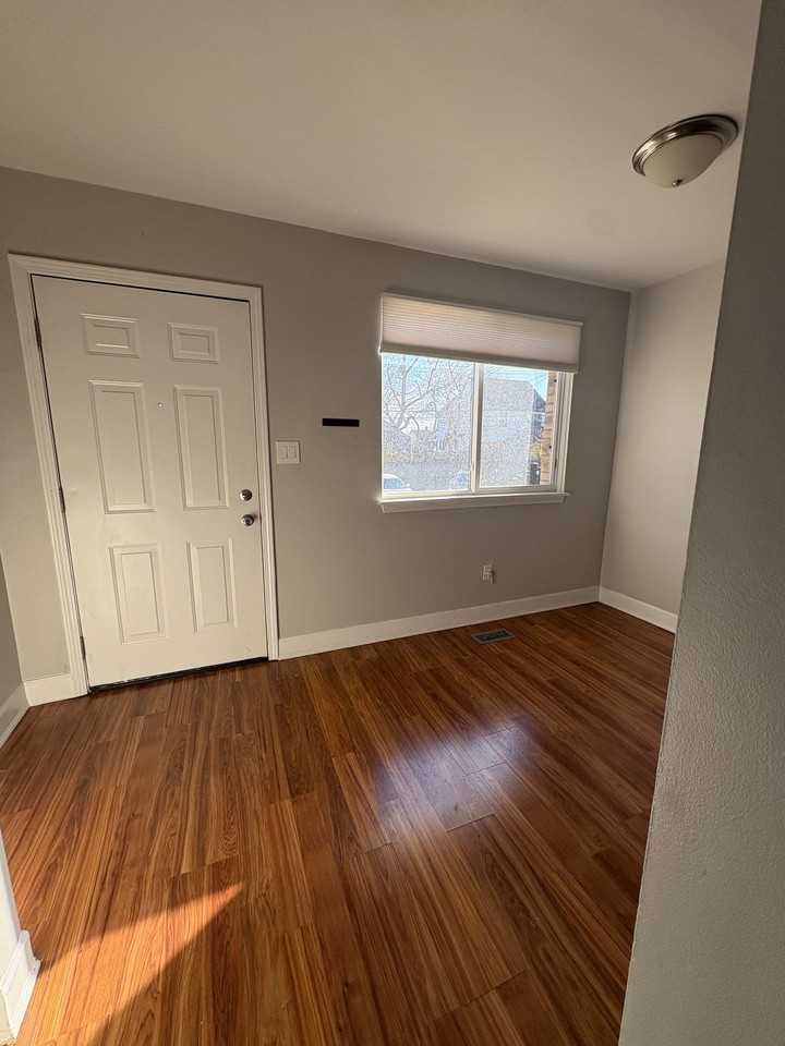 3522 Greenfield Rd - Photo 7 of 50