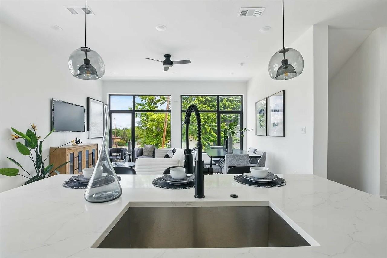 430 East 8th Street #430