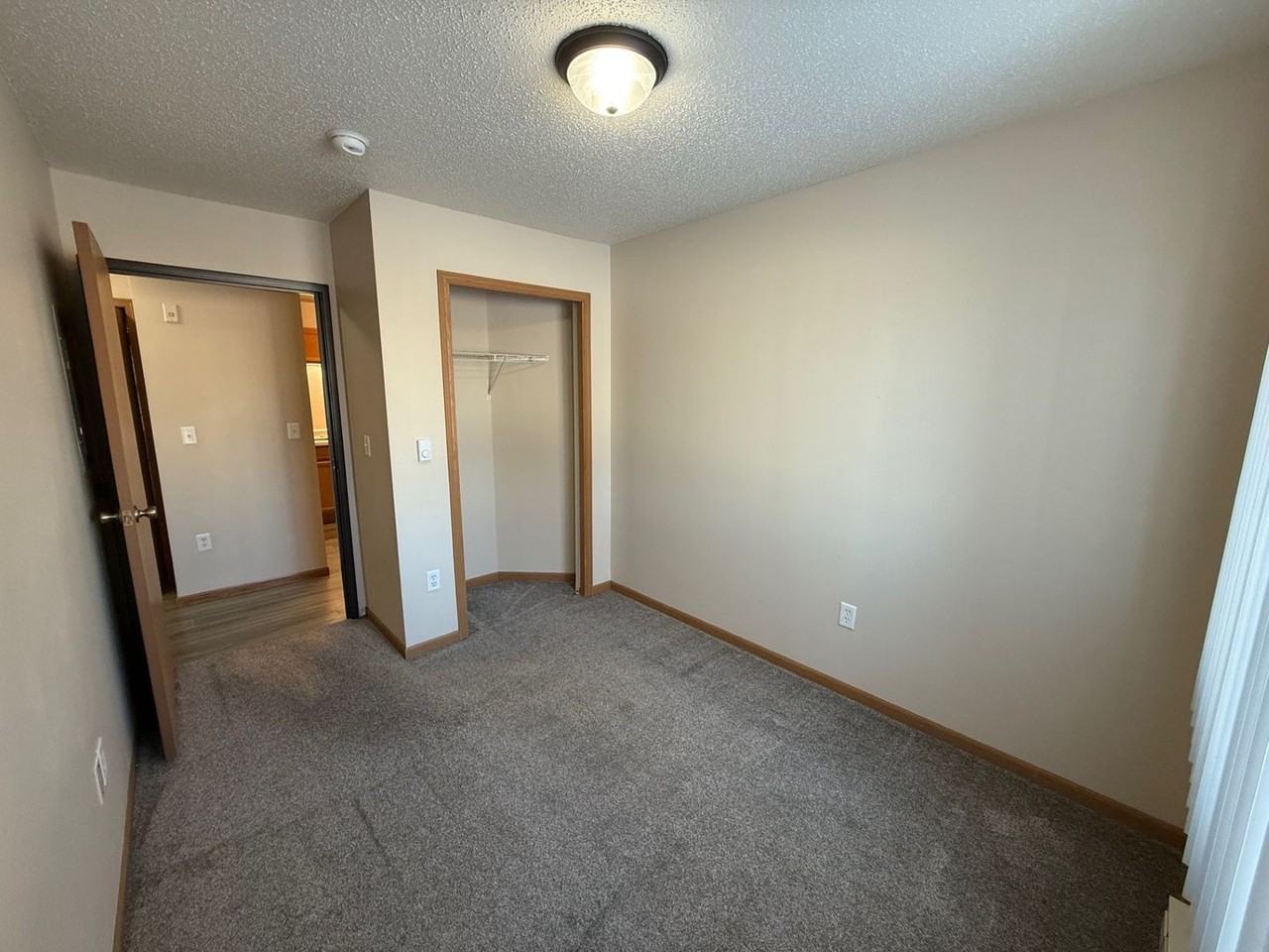 Kayleigh Jo - Photo 3 of 8