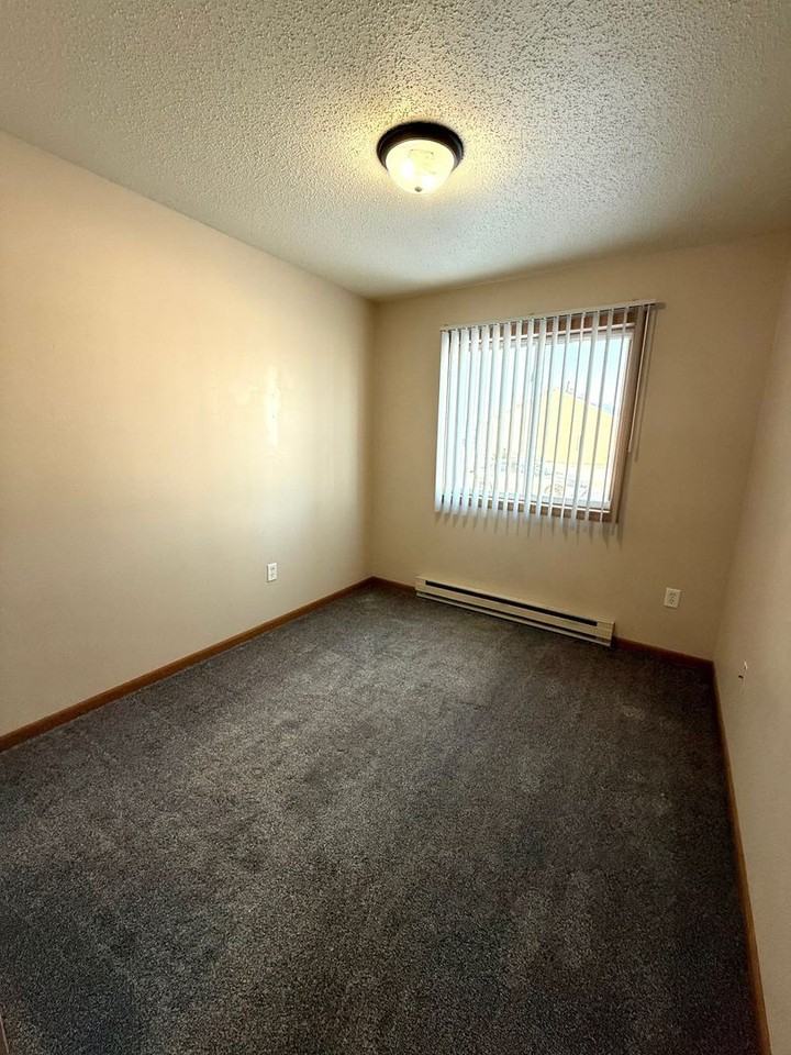 Kayleigh Jo - Photo 5 of 8