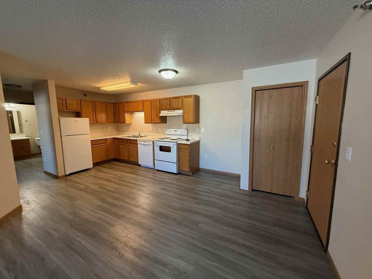 Kayleigh Jo - Photo 6 of 8