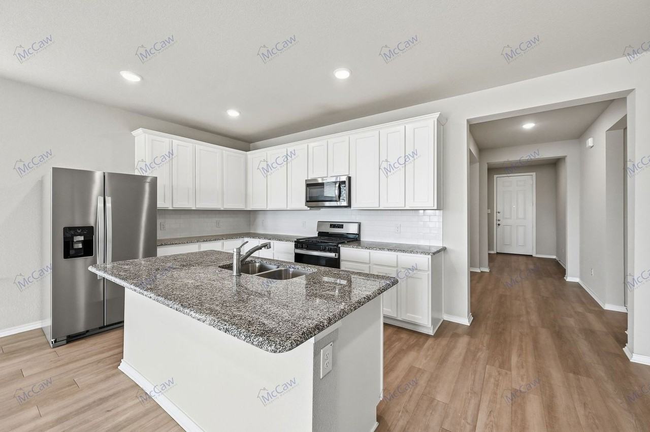 2335 High Plain Ln - Photo 2 of 22