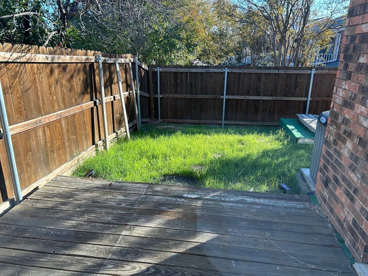 2272 Jamestown Ln - Photo 4 of 16