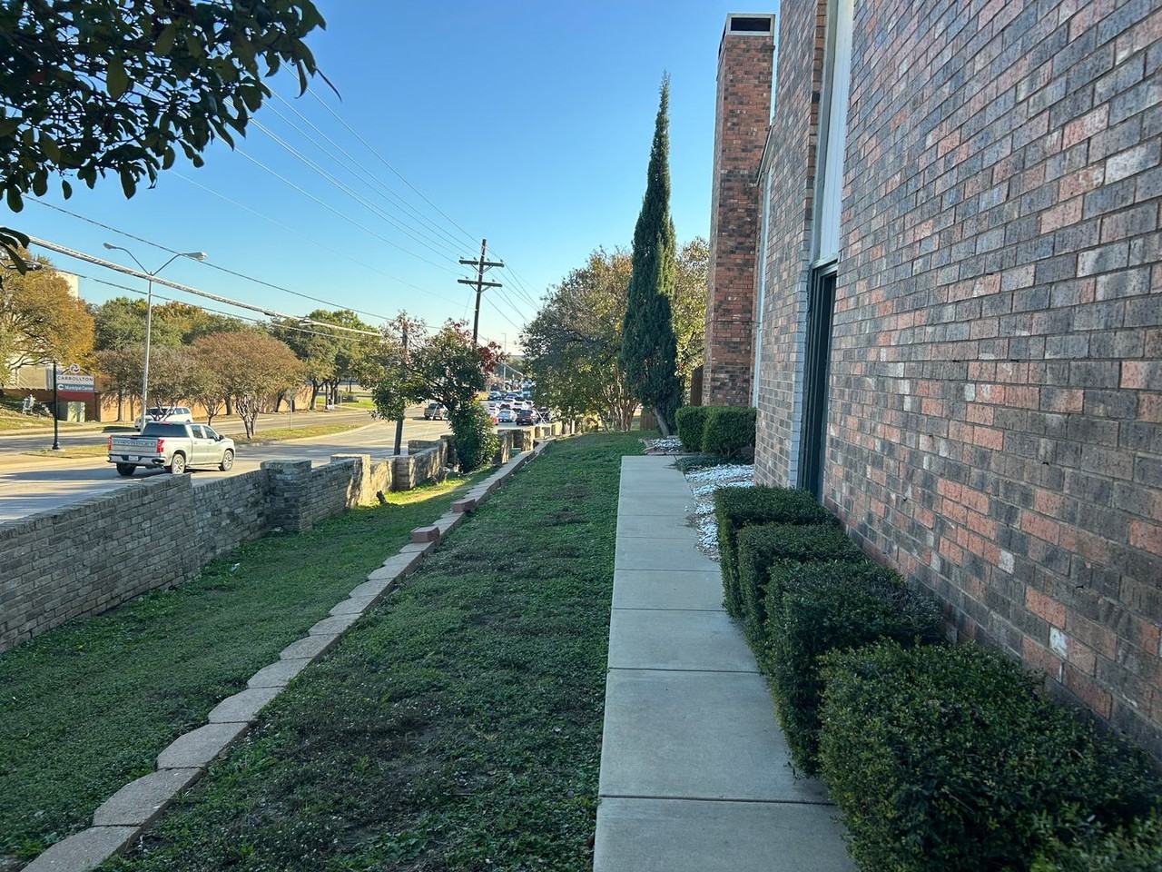 2272 Jamestown Ln - Photo 6 of 16