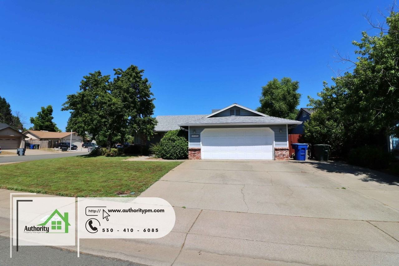 1729 Marigold Way - Photo 6 of 26