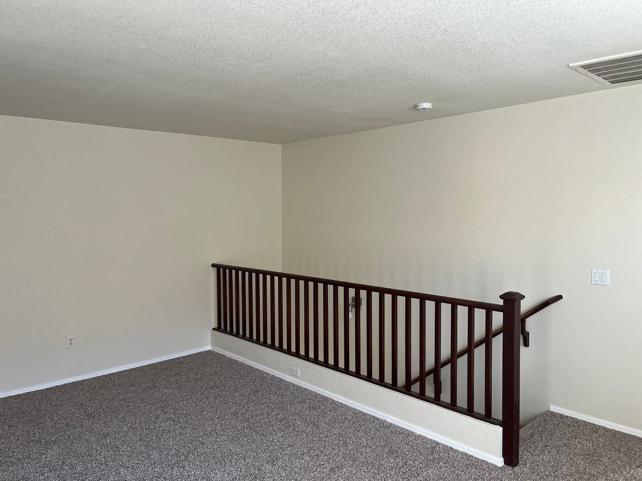 9441 W Jamestown Rd - Photo 5 of 15