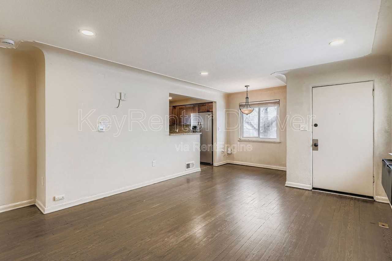 3595 Grape St - Photo 6 of 18