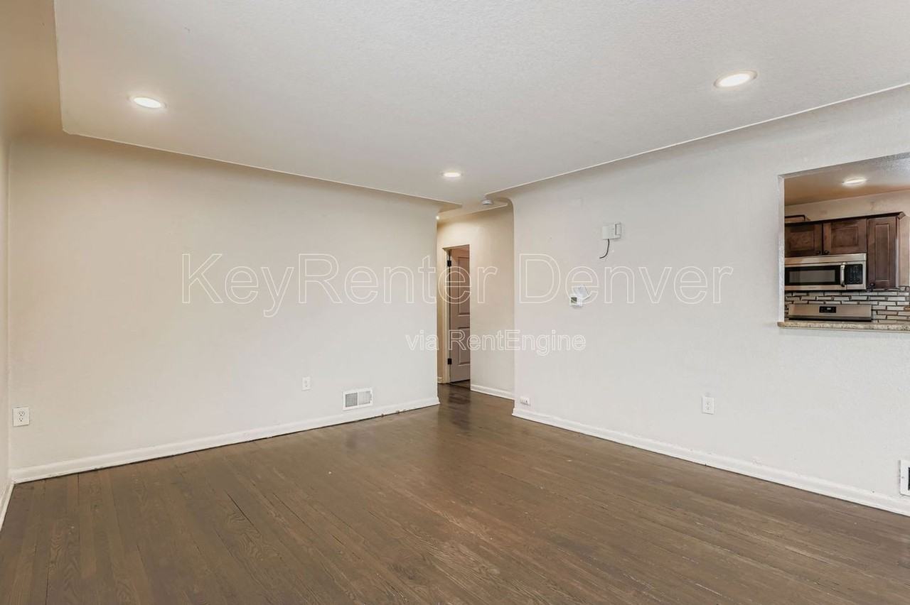 3595 Grape St - Photo 7 of 18