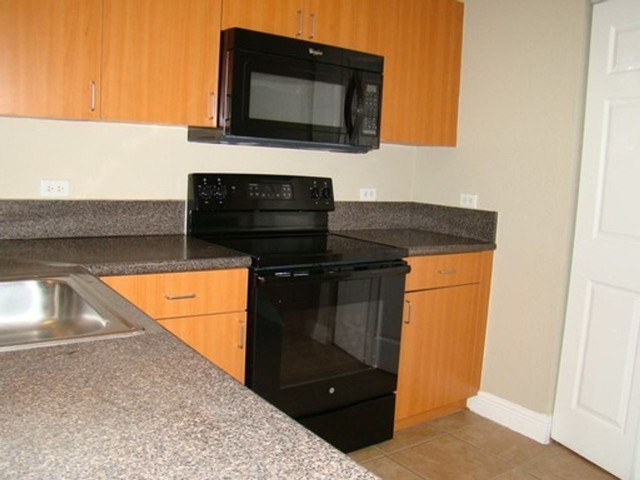 10126 Nw 33rd St - Photo 2 of 9