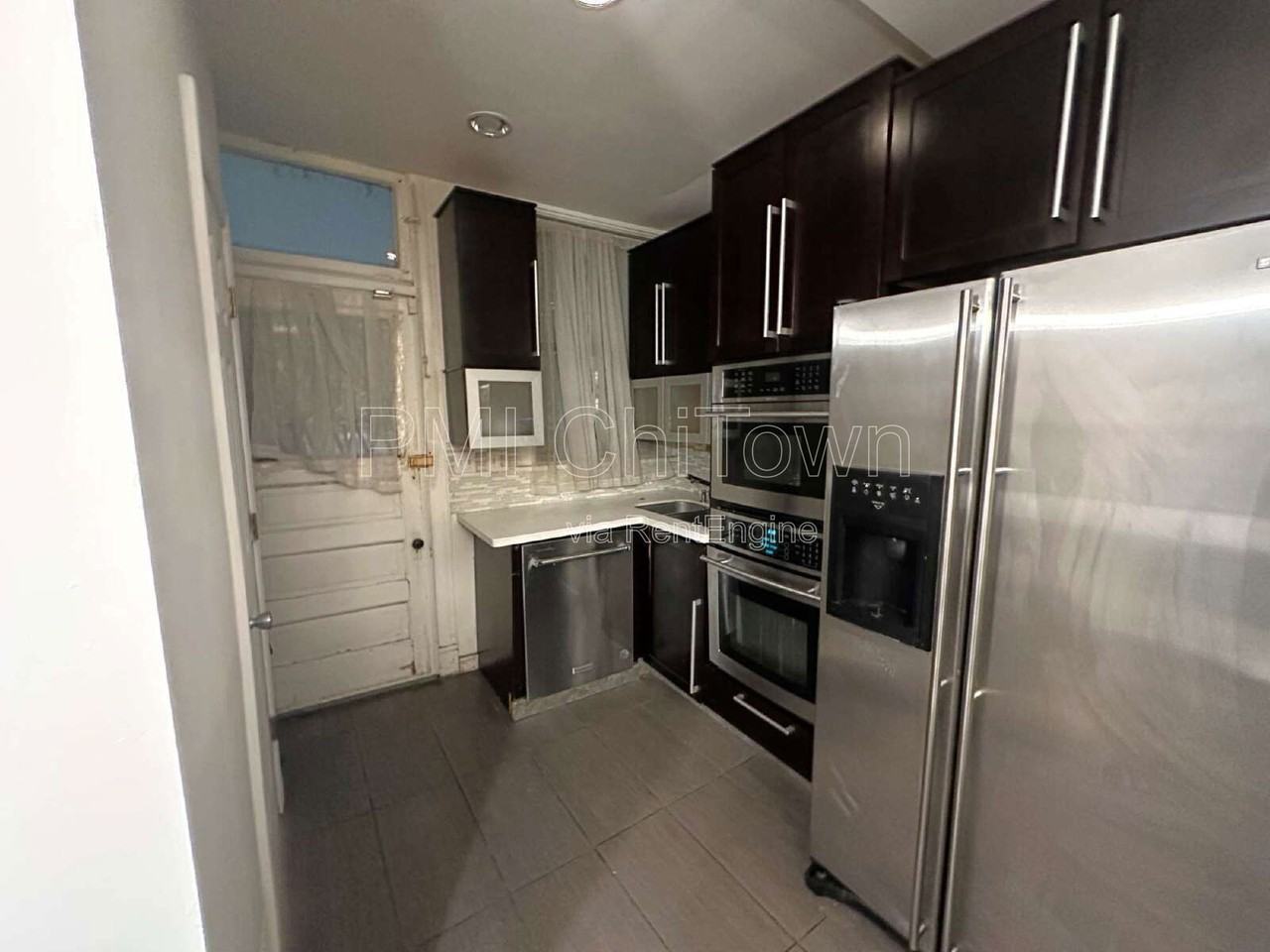 1114 East 62nd Street #1 - Photo 4 of 16