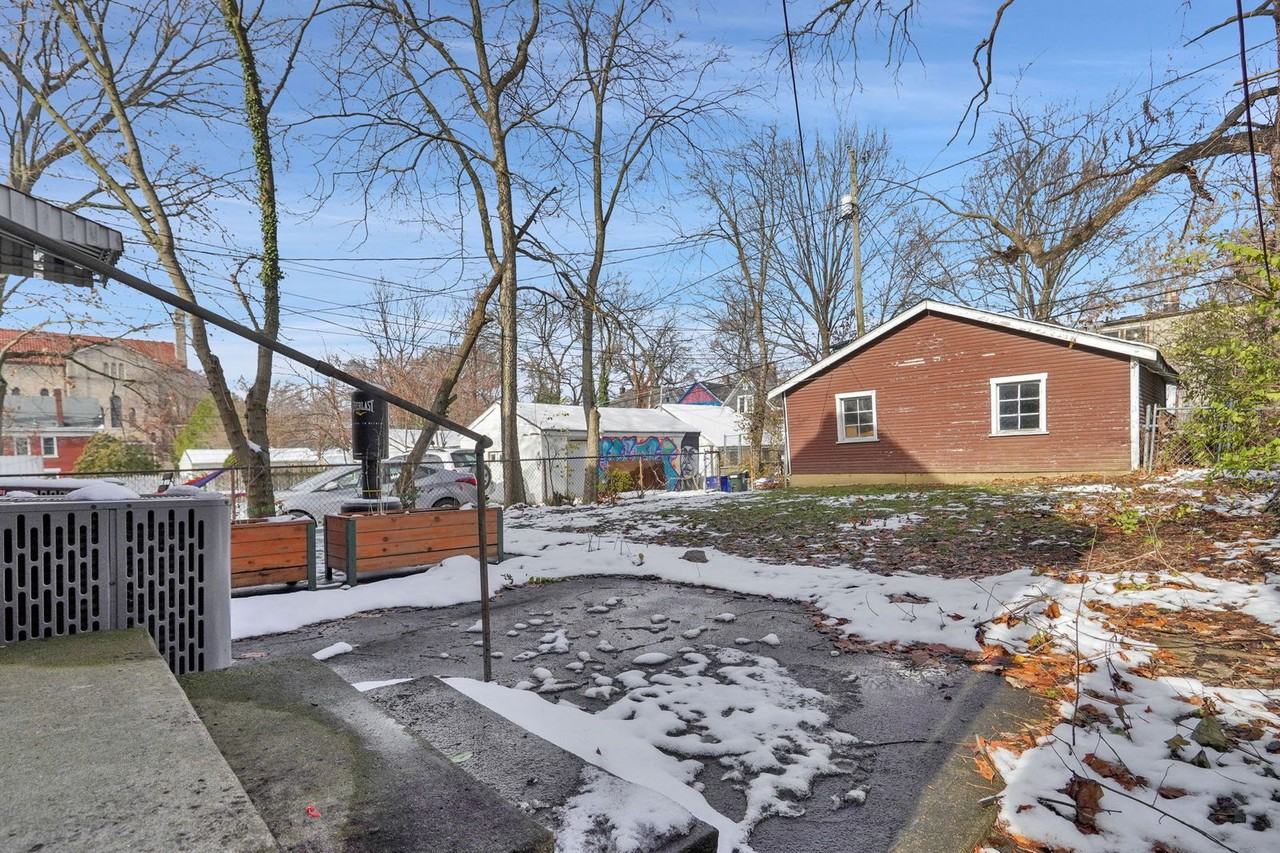 182 E Patterson Ave #182 - Photo 7 of 26