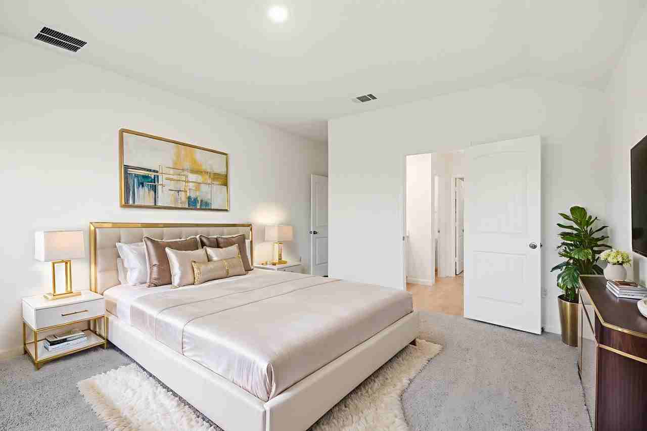 1904 Marlin Spike Dr - Photo 3 of 50