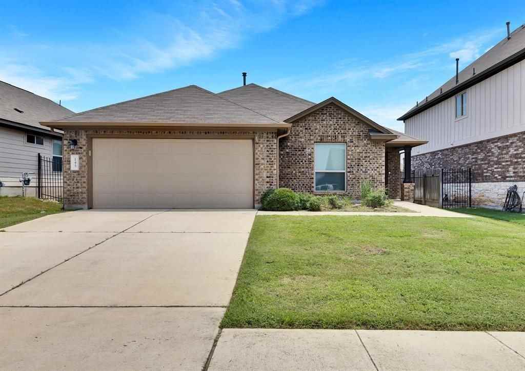 145 Pine Island Lane - Photo 2 of 50