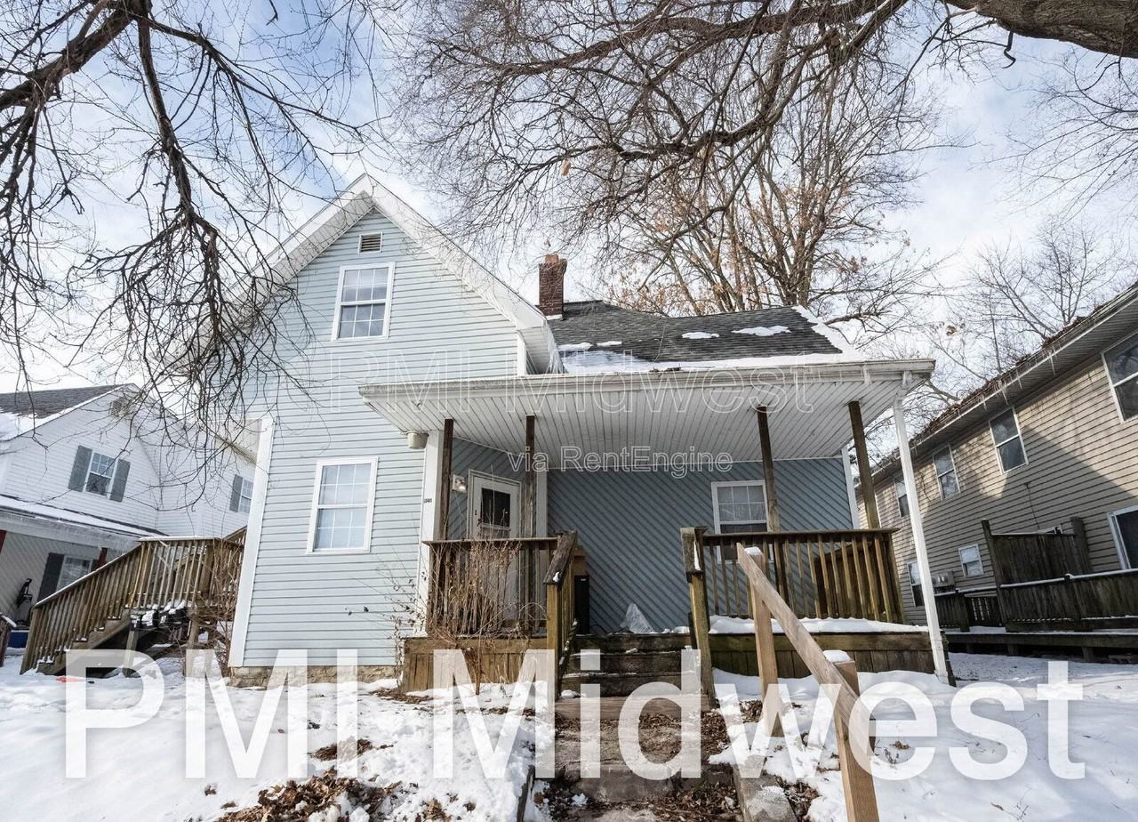 921 South Buckeye Street #4