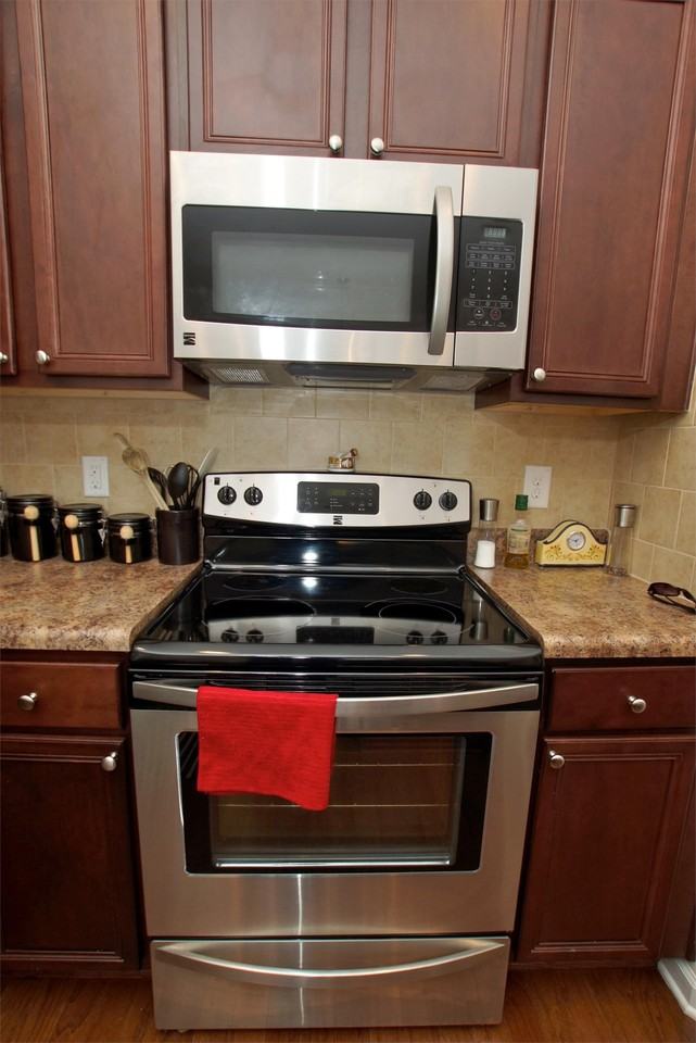 105 Cobalt Creek Way #1 - Photo 2 of 33