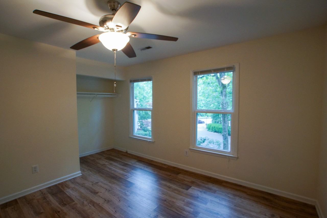 102 Weatherstone Dr #1 - Photo 5 of 19