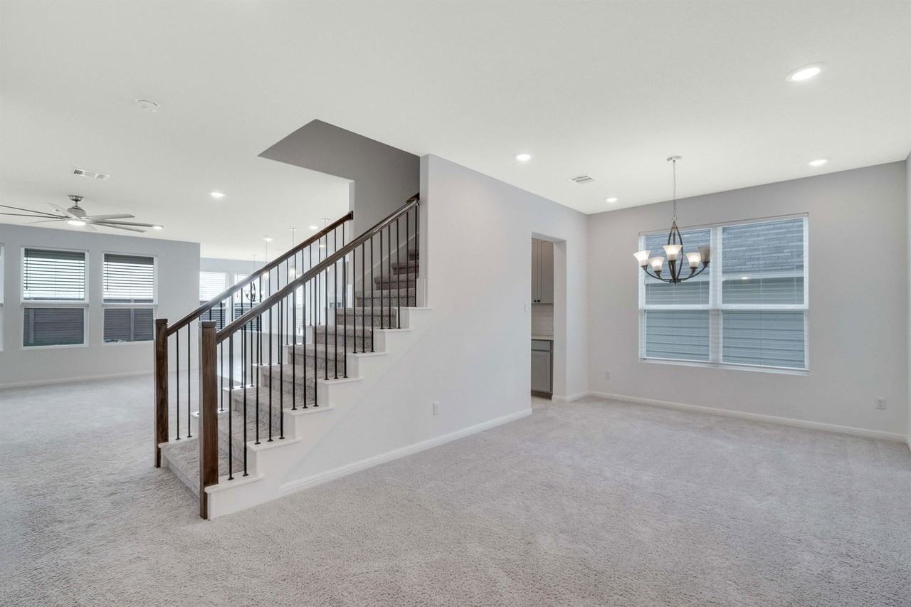 17629 Shafer Dr - Photo 7 of 50