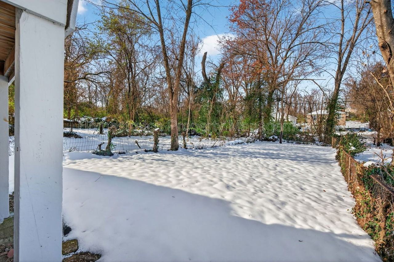 5637 Hodiamont Ave - Photo 6 of 32