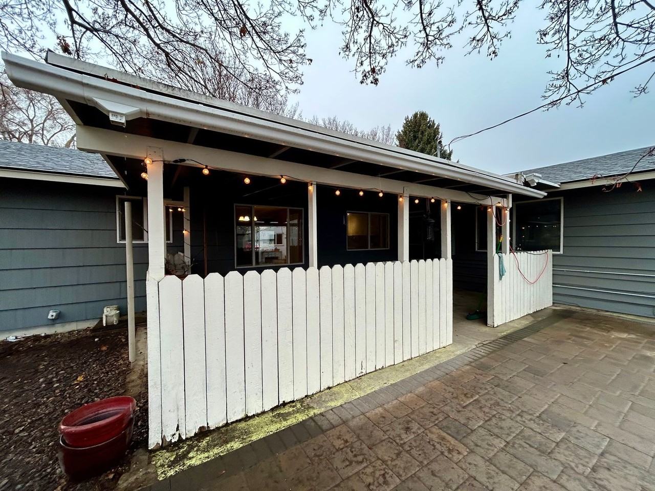 913 E Seattle Ave - Photo 2 of 24