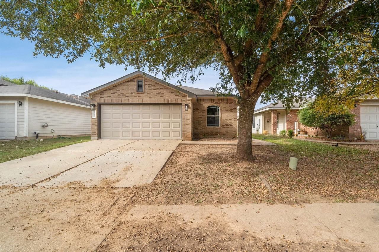 3002 Crownover St - Photo 2 of 50