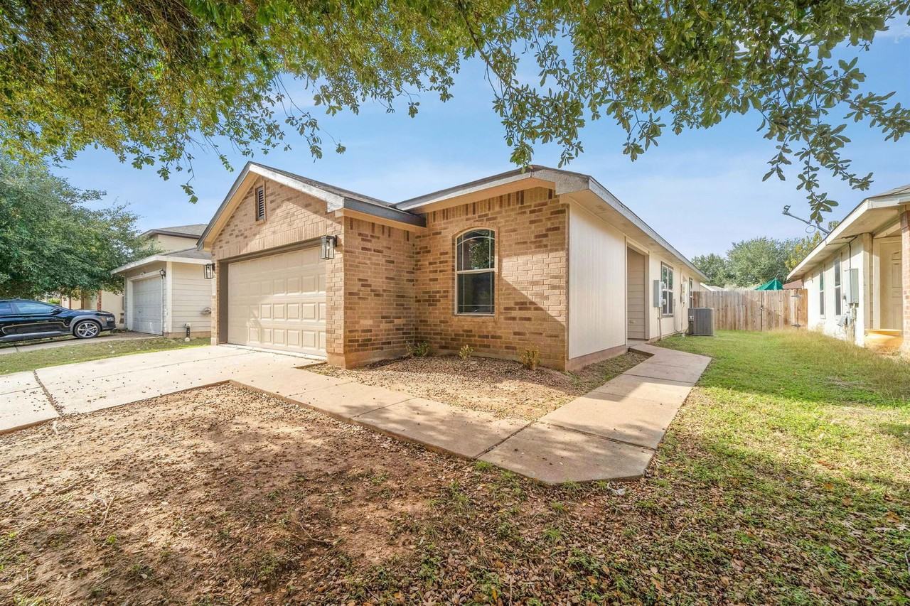 3002 Crownover St - Photo 3 of 50