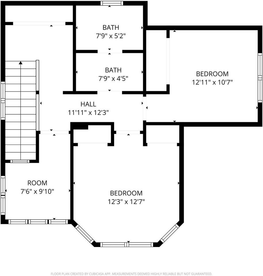 2358 Wilson St - Photo 4 of 33