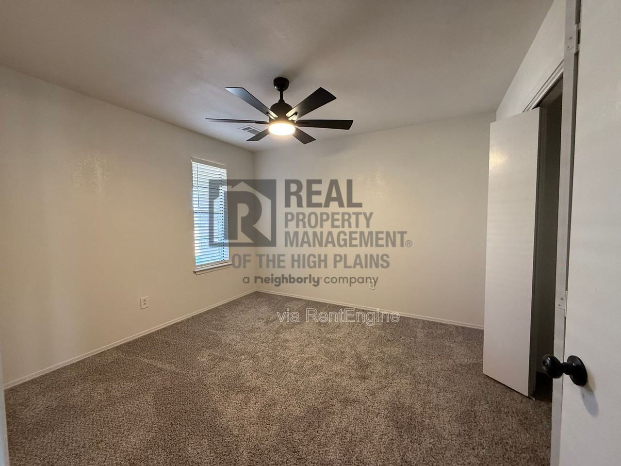 6212 Rutgers St - Photo 7 of 15