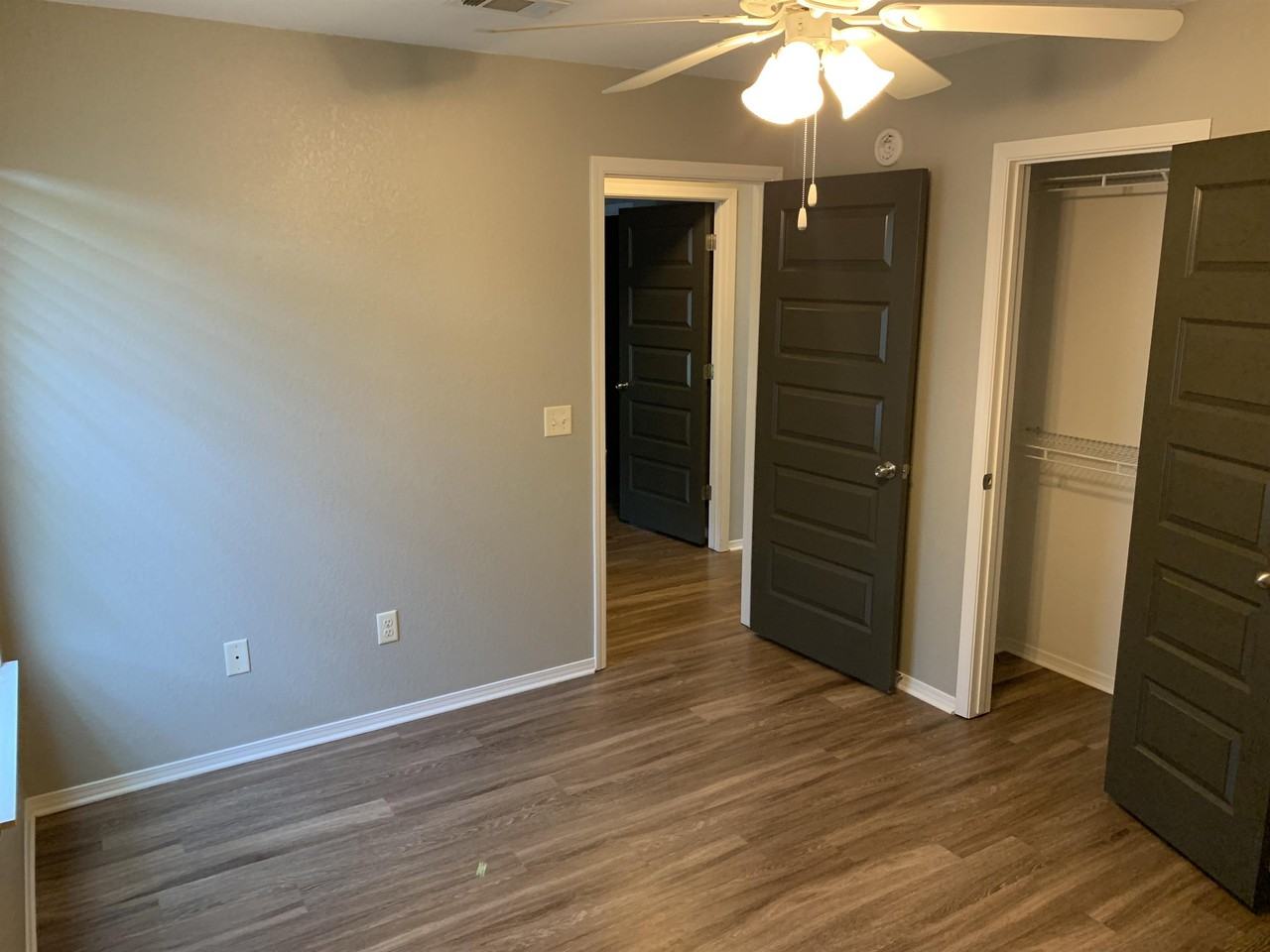 3005 Sw Windrift Ave #1 - Photo 5 of 10