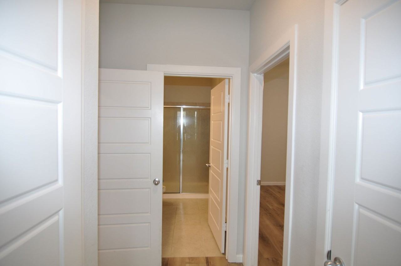 2009 Eagle Boulevard - Photo 4 of 12