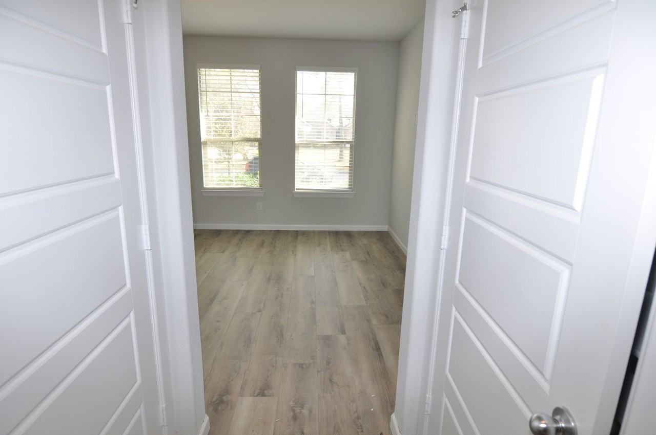 2009 Eagle Boulevard - Photo 7 of 12