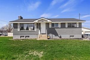 featured image of 84075 Court Street #B