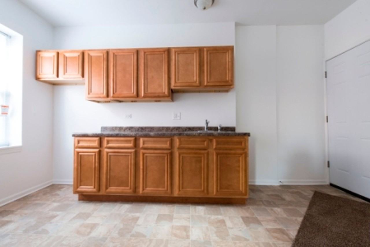 4815 W Monroe - Photo 4 of 41