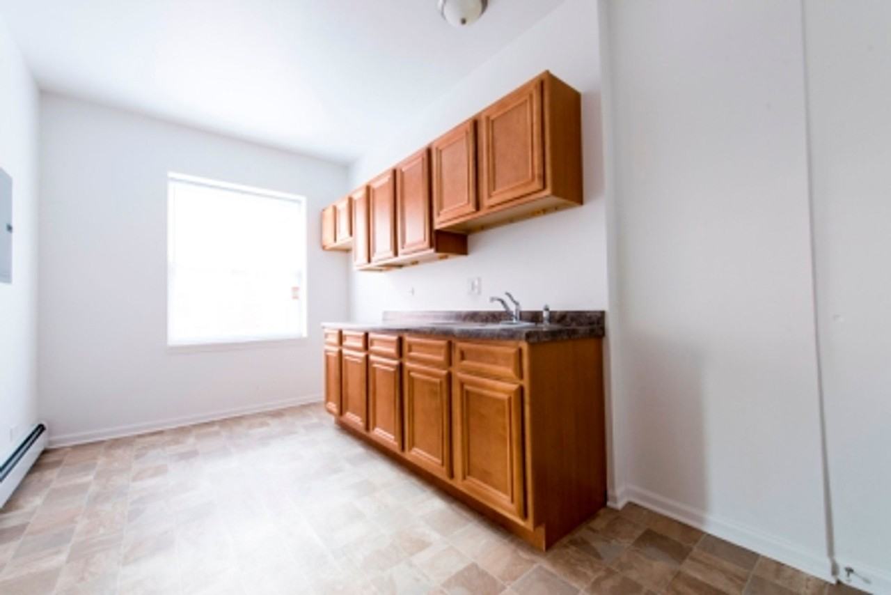 4815 W Monroe - Photo 5 of 41