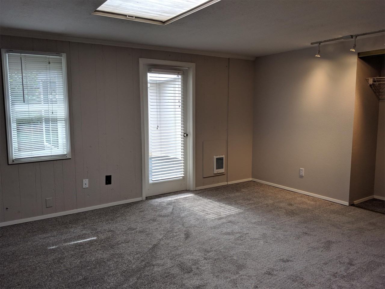 3920 146th Pl Sw #A - Photo 4 of 13