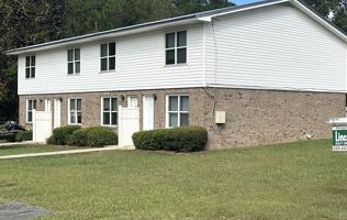 featured image of 1305 Beckenridge Drive #4