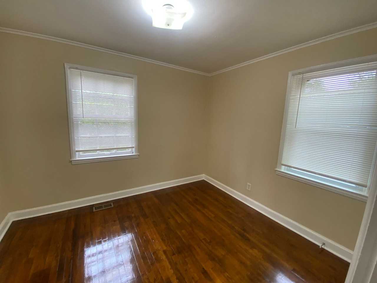 37 Munson Dr - Photo 7 of 26
