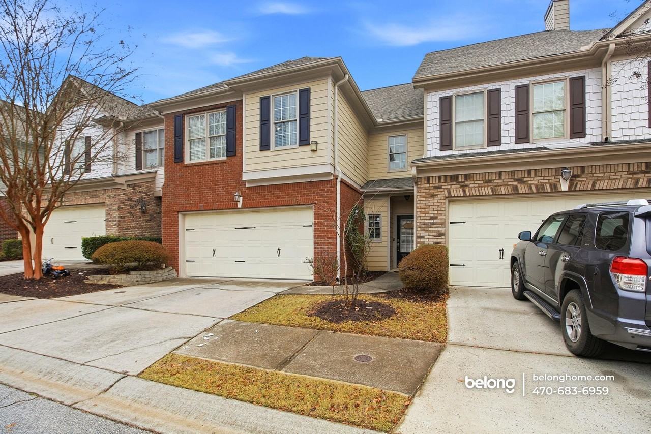 3044 Big Sky Ln - Photo 2 of 20