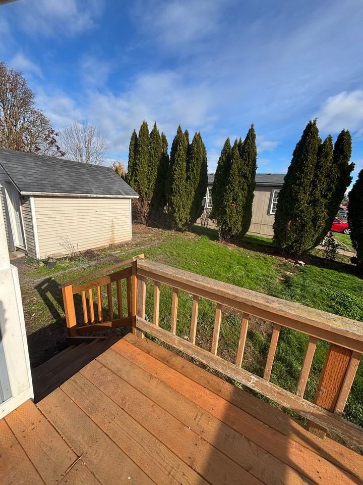 301 Archie Street - Photo 2 of 14
