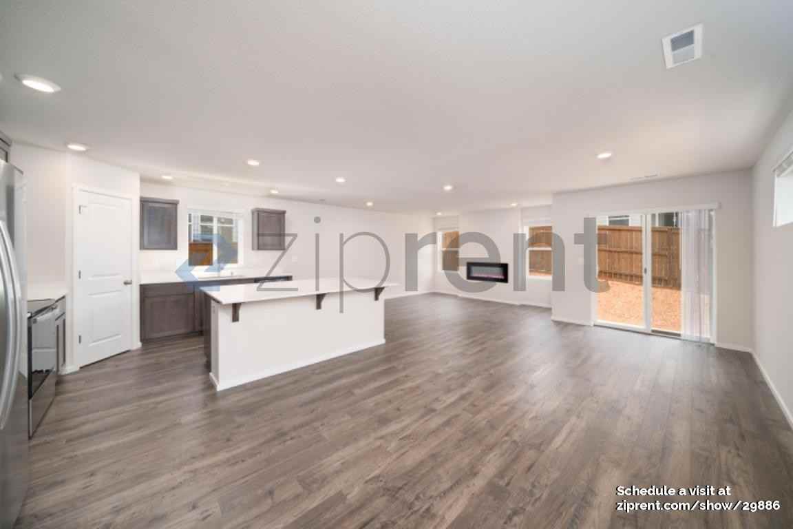 17502 Northwest 10th Avenue - Photo 2 of 24