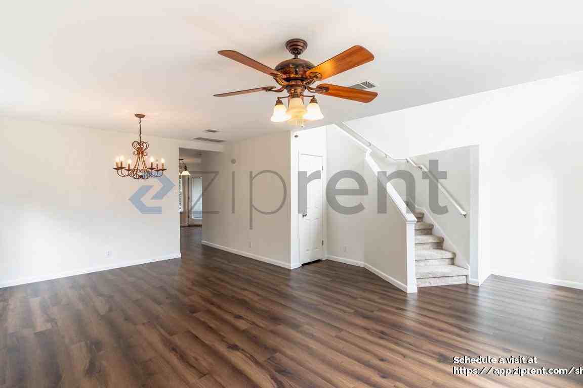 16808 Bailey Jean Dr - Photo 4 of 23