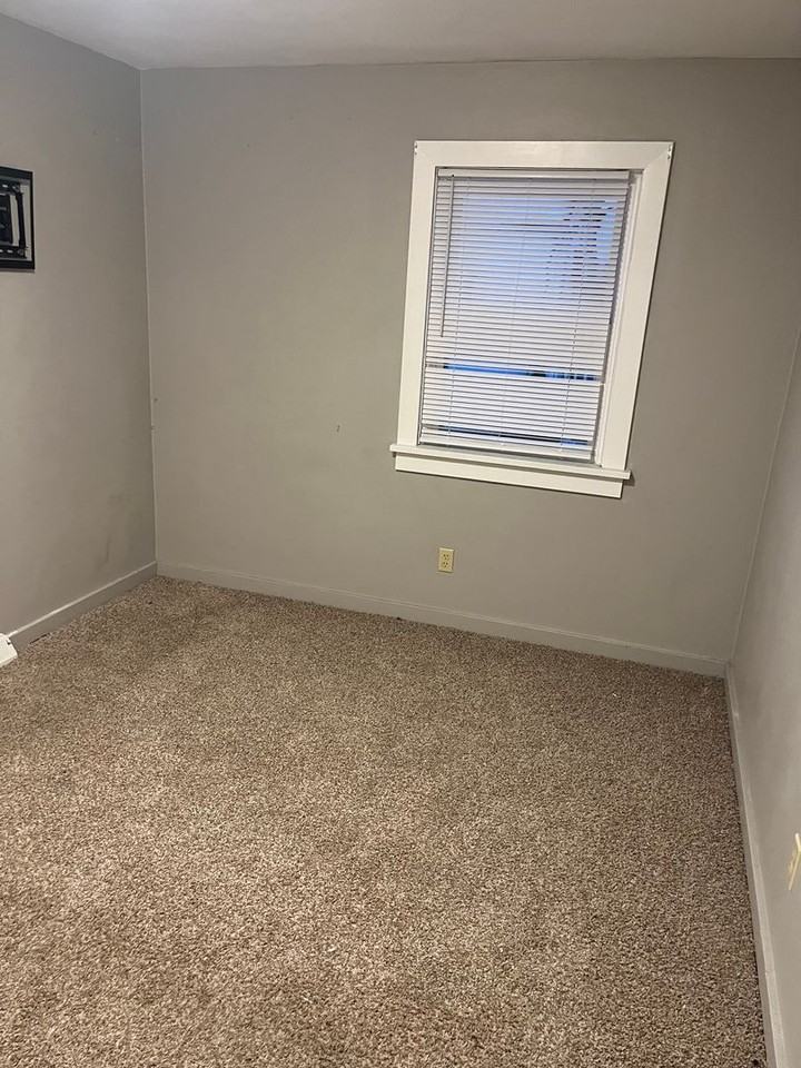 312 28th Ave - Photo 2 of 7