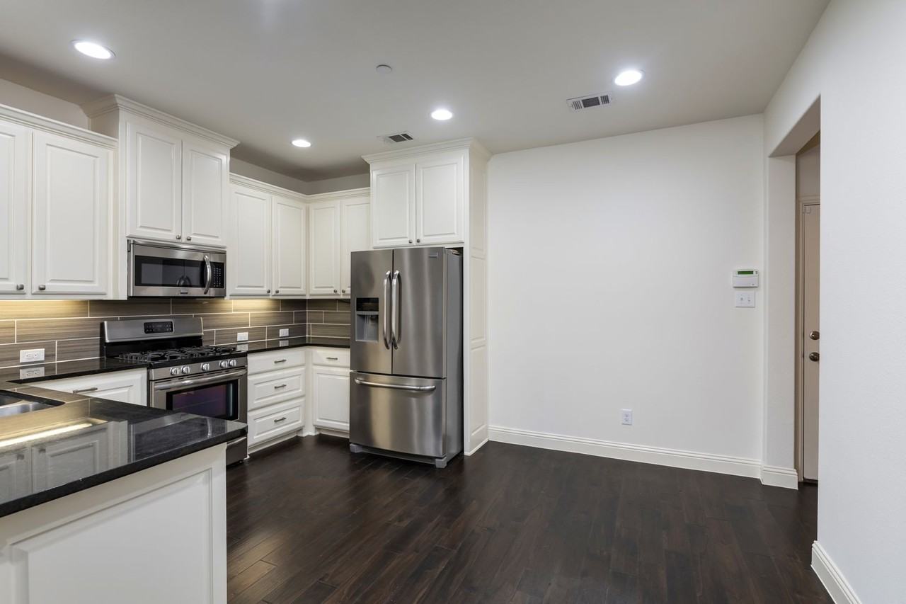 6289 Davison Way - Photo 5 of 27