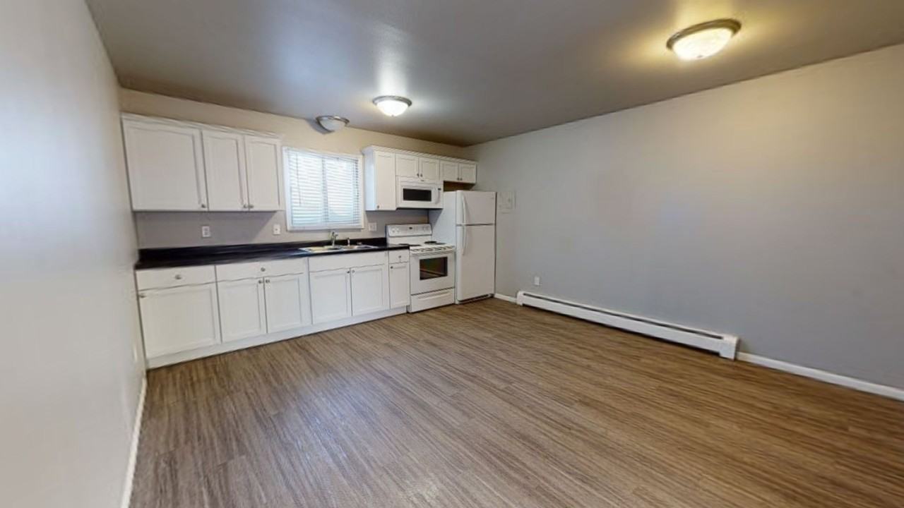 2600 4th St NW - Photo 5 of 20