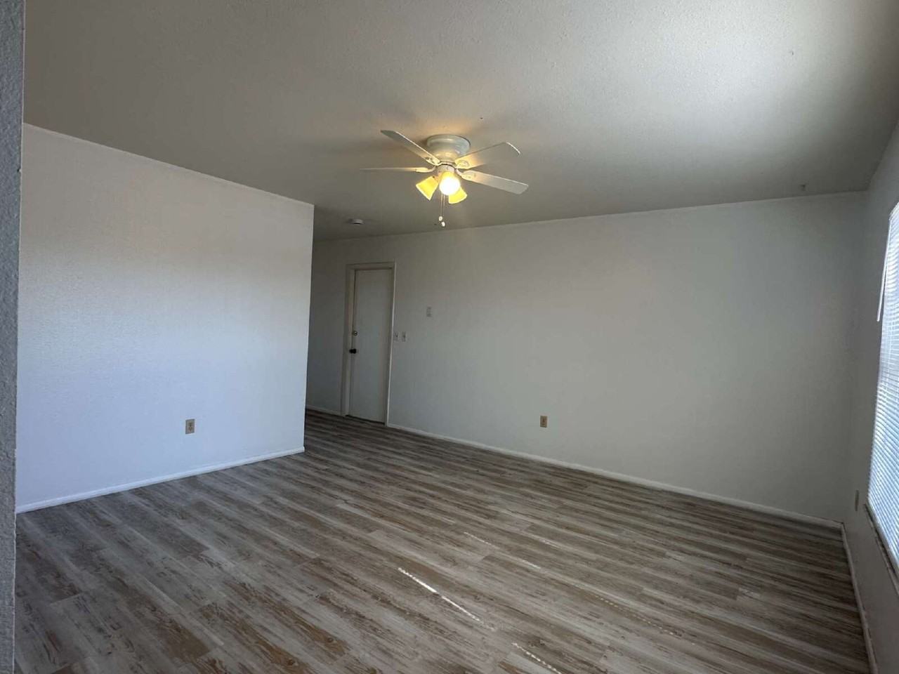 8100 Pickwick Road - Photo 2 of 15