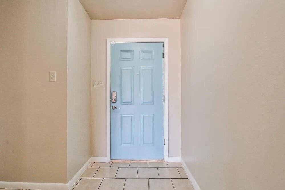 2714 40th St - Photo 4 of 23