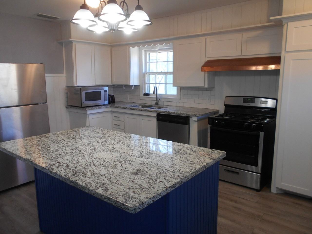 2614 31st Street - Photo 5 of 15